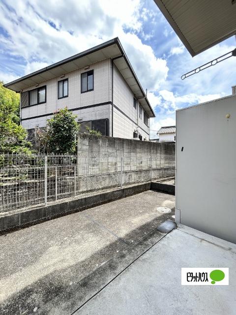 イヴェールアージュ（101） 庭