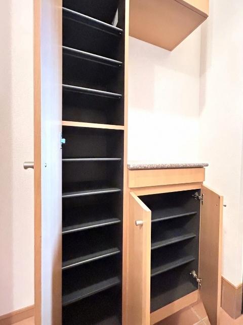 クレメントＤ（101） 収納