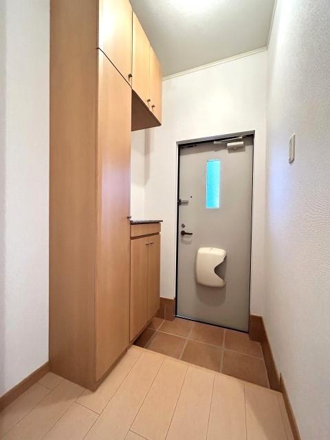クレメントＤ（101） 玄関
