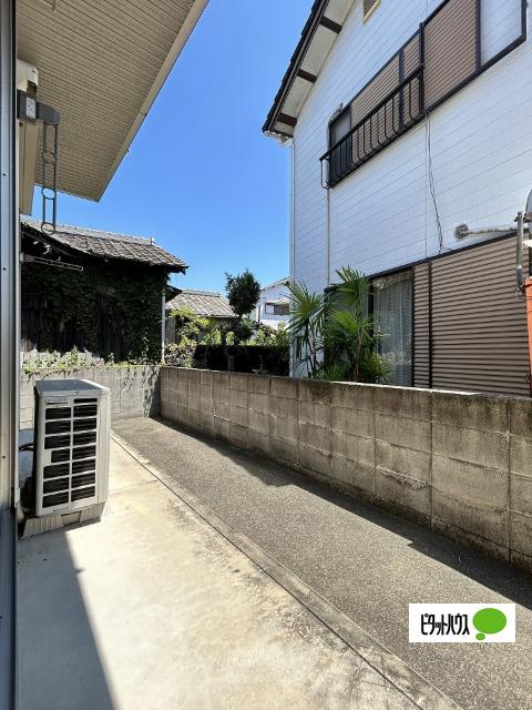 ブリオーソ東高松（101） 庭