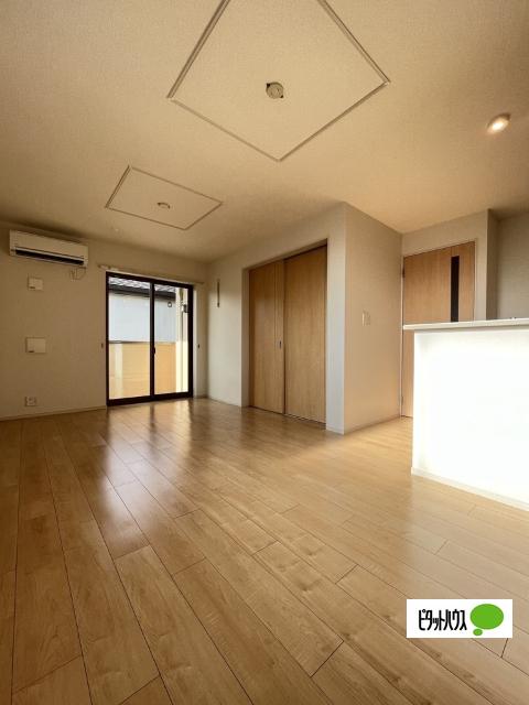 花・うらら（203） 部屋画像