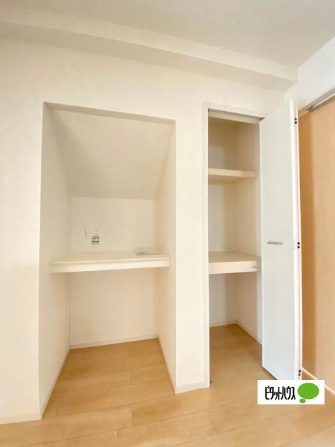 アヴニール西重根Ⅰ（102） 収納