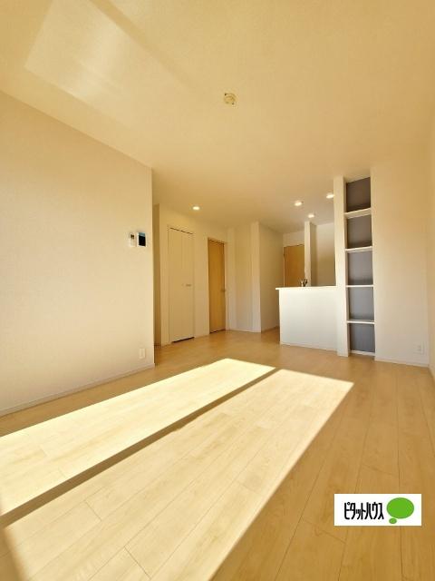 ルフナ　Ⅱ（102） リビング