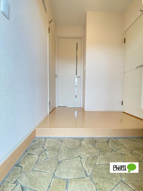 グランディールⅡ（111） 玄関