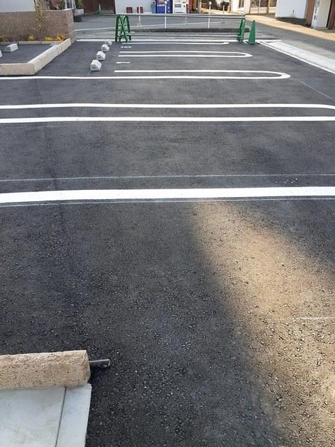 ラペーシュ神田（203） 駐車場