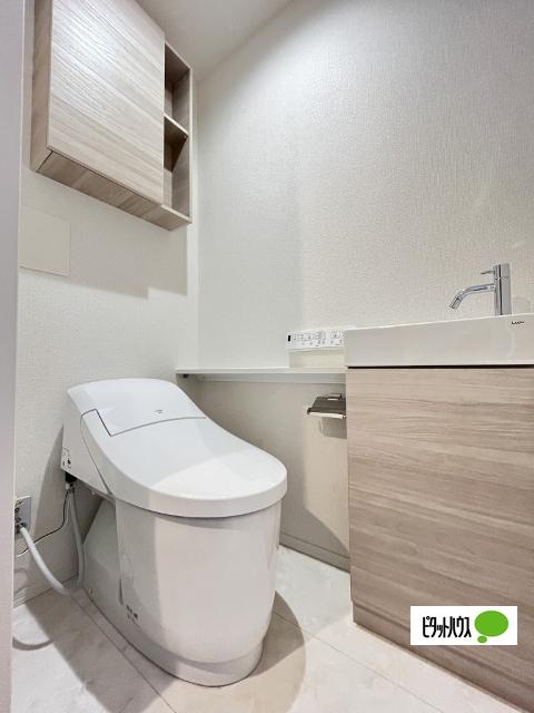 D-ROOM和歌山黒田（302） トイレ