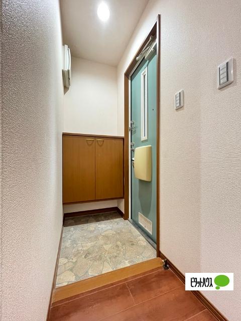 Cozy Court　Ａ棟（A102） 玄関