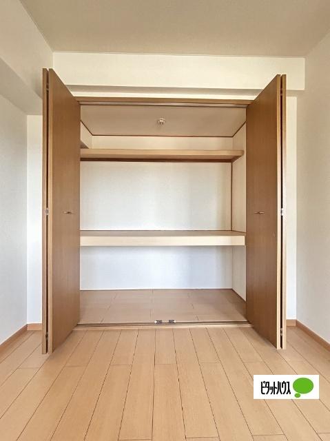 アズゥ−ル（105） 部屋画像