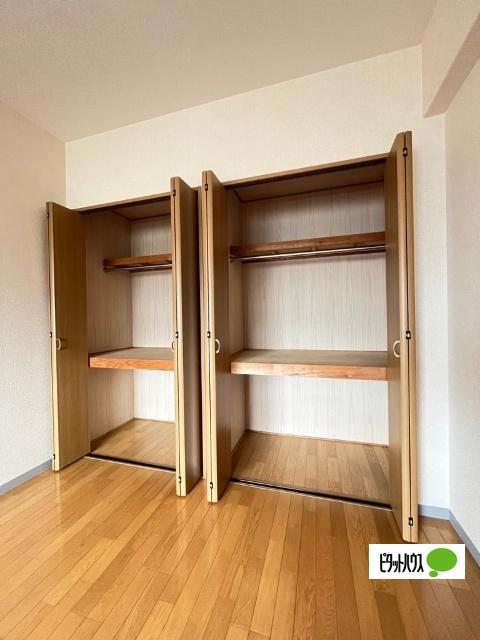 EAST VILLAGE 2001（402） 部屋画像