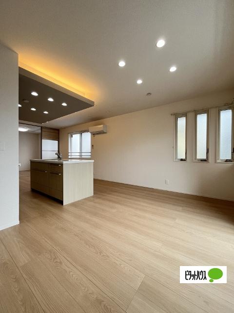 D-ROOM和歌山四番丁（302） リビング