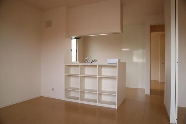 ウィット N（201） 部屋画像