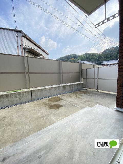 アヴニール西重根Ⅰ（102） 庭