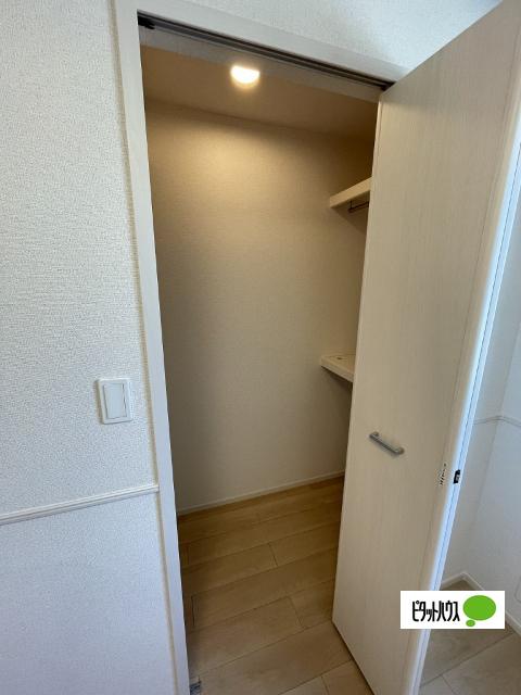 エスペランサⅠ（和歌山市木ノ本（103） 収納