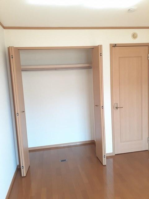 カームリーハウス（102） 収納