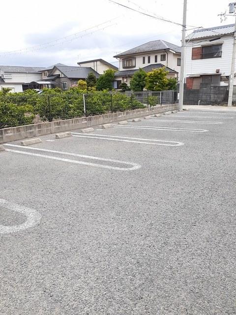 サンリット　Ⅰ　（御坊市）（102） 駐車場