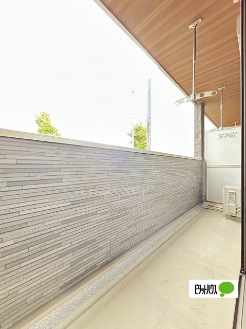 ヒカルサ和歌山本町（103） バルコニー