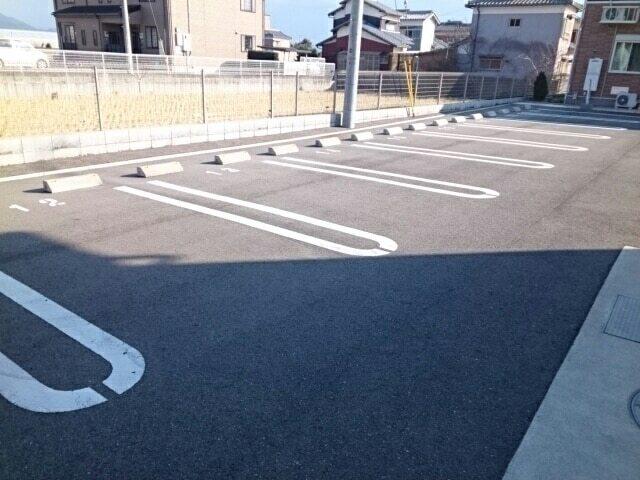 リノ小松原　Ⅲ（105） 駐車場