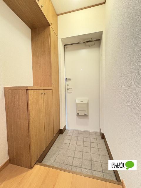 セーリウス梅原Ⅱ（202） 玄関