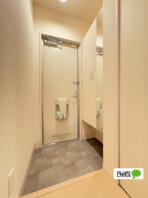 D-room内原（A103） 玄関