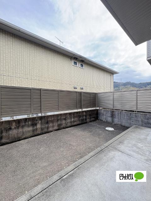 D-room内原（A103） 庭