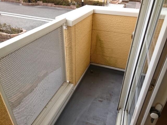 ラ・メゾン・アンソレイエⅢ（101） バルコニー