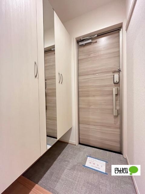 D-room宇須　光（205） 玄関