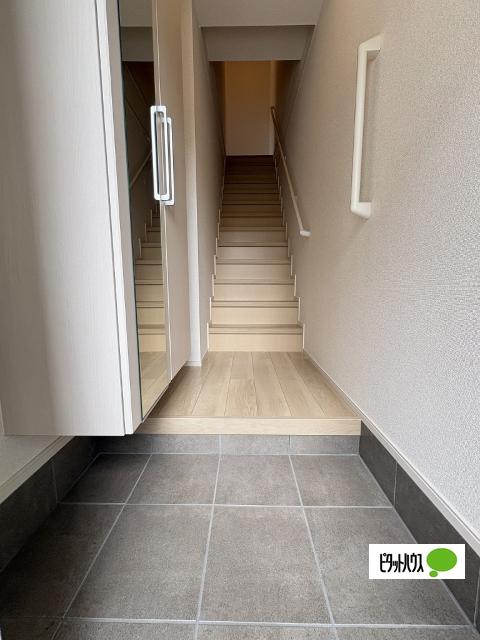 ルークスⅡ（202） 玄関