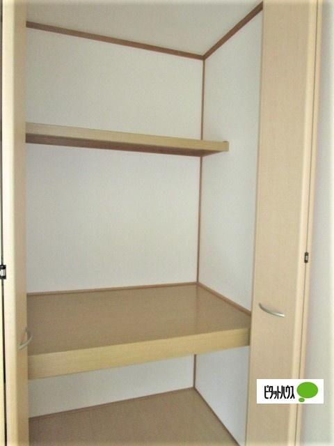ウィルモア・ロッシェ　Ｂ棟（B105） 収納