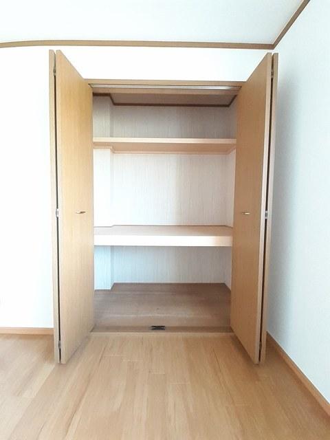 アレグリアス（103） 収納