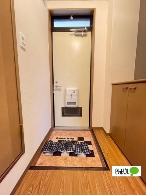 セジュール榎原　Ⅱ（206） 玄関