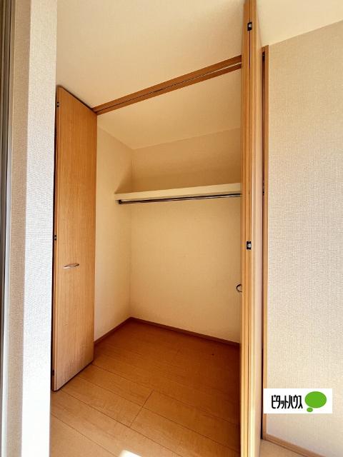アルペジオ西浜　B棟（B102） 収納
