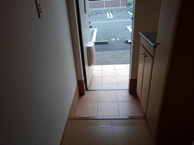 カノンⅡ（103） 玄関