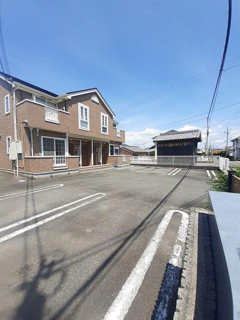 オーシャン・ハイツ（101） 駐車場