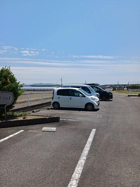 アルバ・ソーレⅡ（202） 駐車場