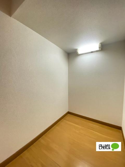 エピナールⅠ（202） 部屋画像
