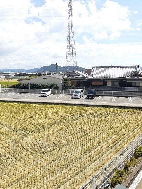 アルモニーふじた１（201） 駐車場
