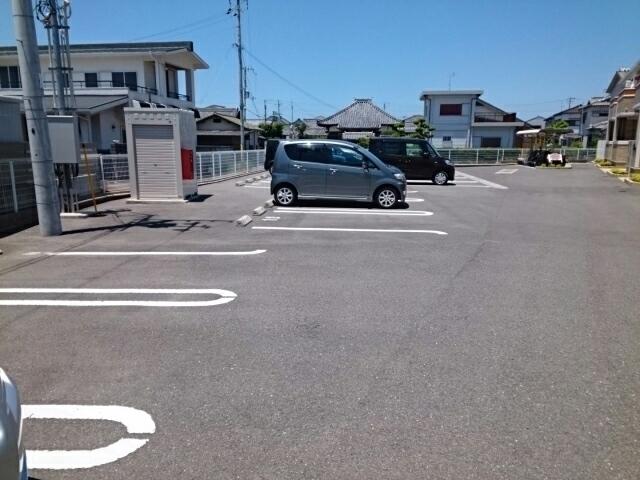 ラ・フォンテ（101） 駐車場