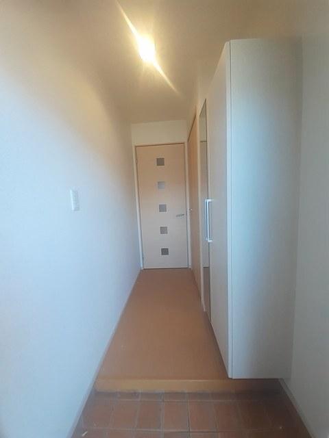 プロムナーゼⅠ（101） 玄関