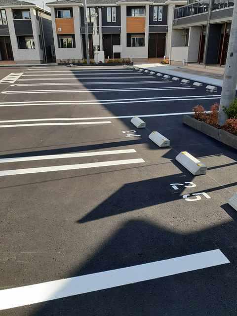 ミレ　グランデ　Ⅳ（101） 駐車場