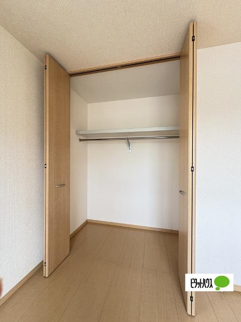 エリシオン日高　Ｆ棟（F101） 部屋画像