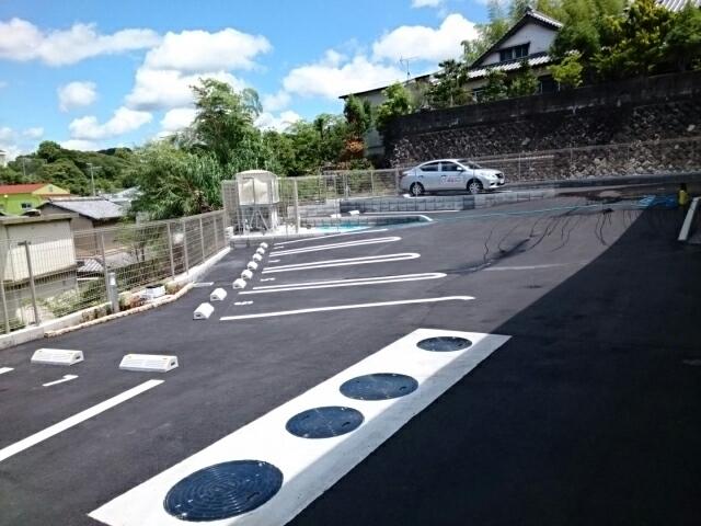 エトワール伏山（201） 駐車場