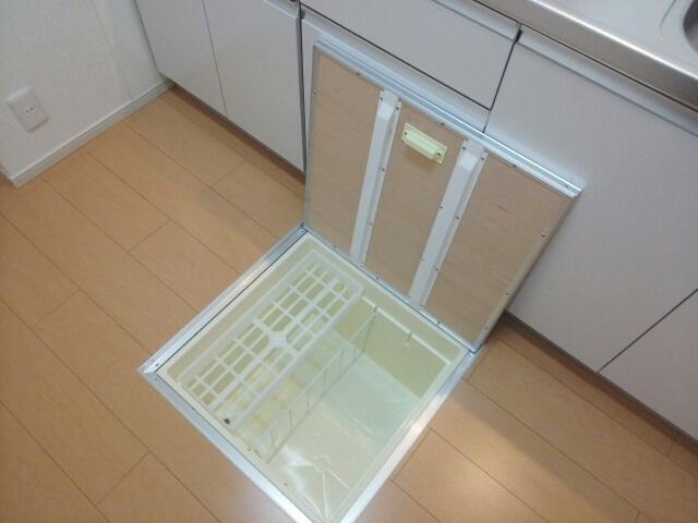 ヴィッセン隅田　Ⅱ（101） 収納