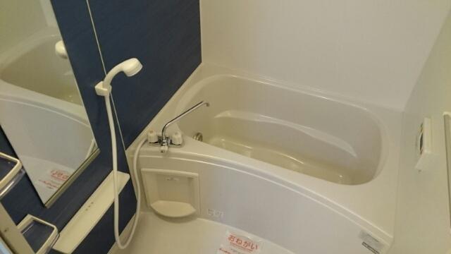 グランジュール（205） バス／シャワー