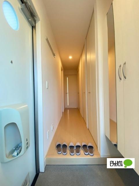 D-roomシルクマム（A106） 玄関