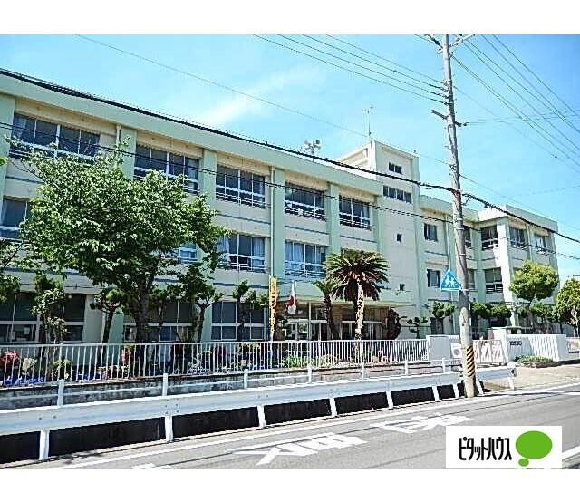 和歌山市立福島小学校：710m