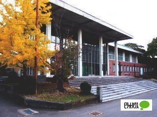 紀の川市立那賀中学校：1292m