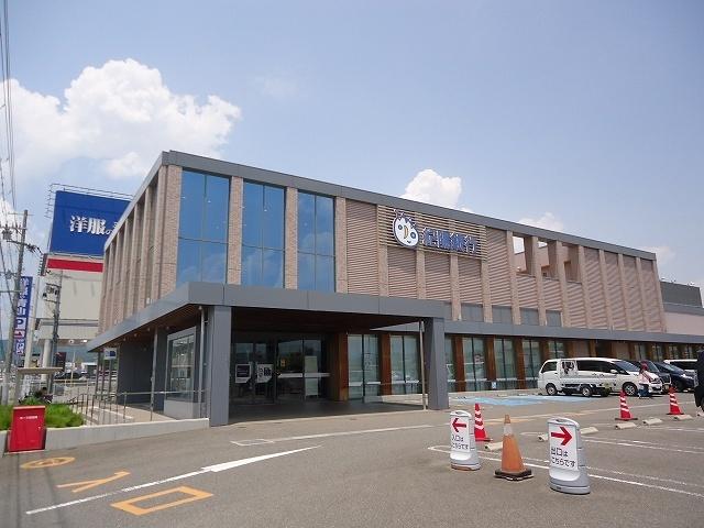 紀陽銀行岩出支店様：650m