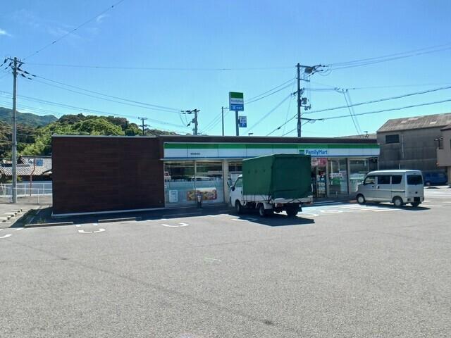 ファミリーマート重根店様：750m
