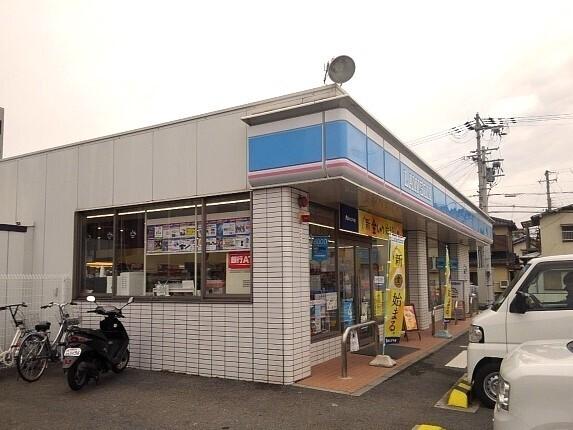 ローソン和歌山鳴神店様：1300m