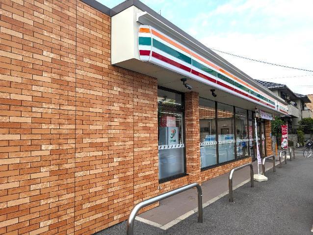 セブンイレブン橋本東家店：738m